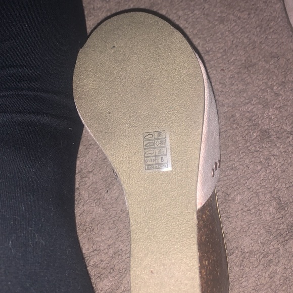 Wedges - Picture 5 of 7
